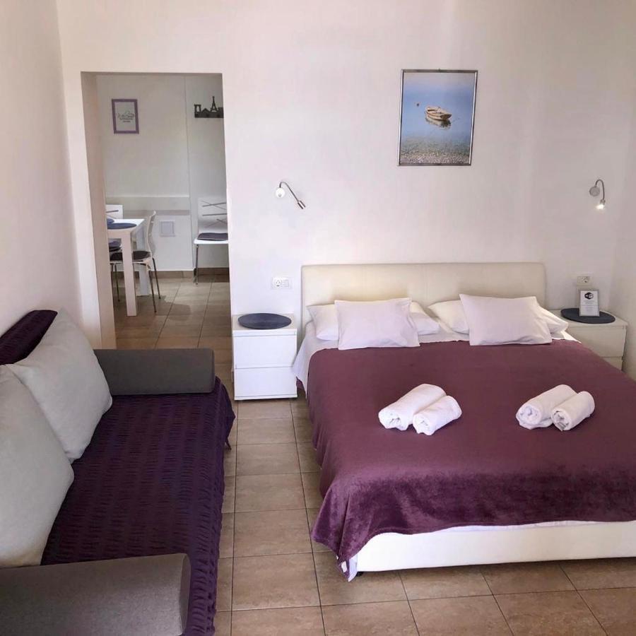 Apartmani “Kresimir” โอมิช ภายนอก รูปภาพ