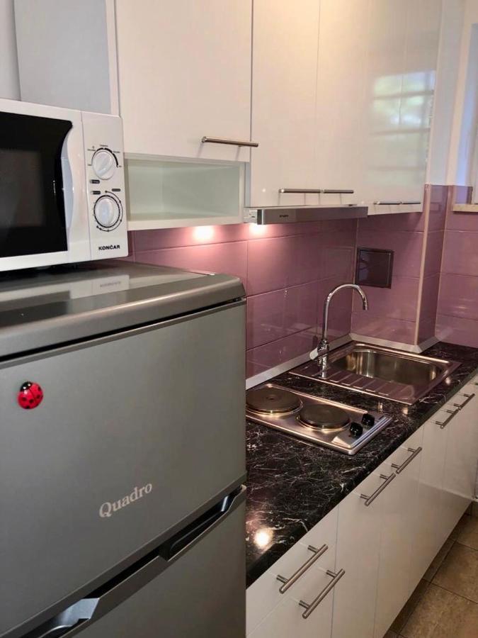 Apartmani “Kresimir” โอมิช ภายนอก รูปภาพ