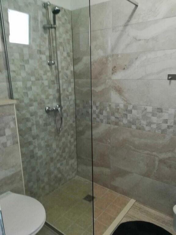 Apartmani “Kresimir” โอมิช ภายนอก รูปภาพ