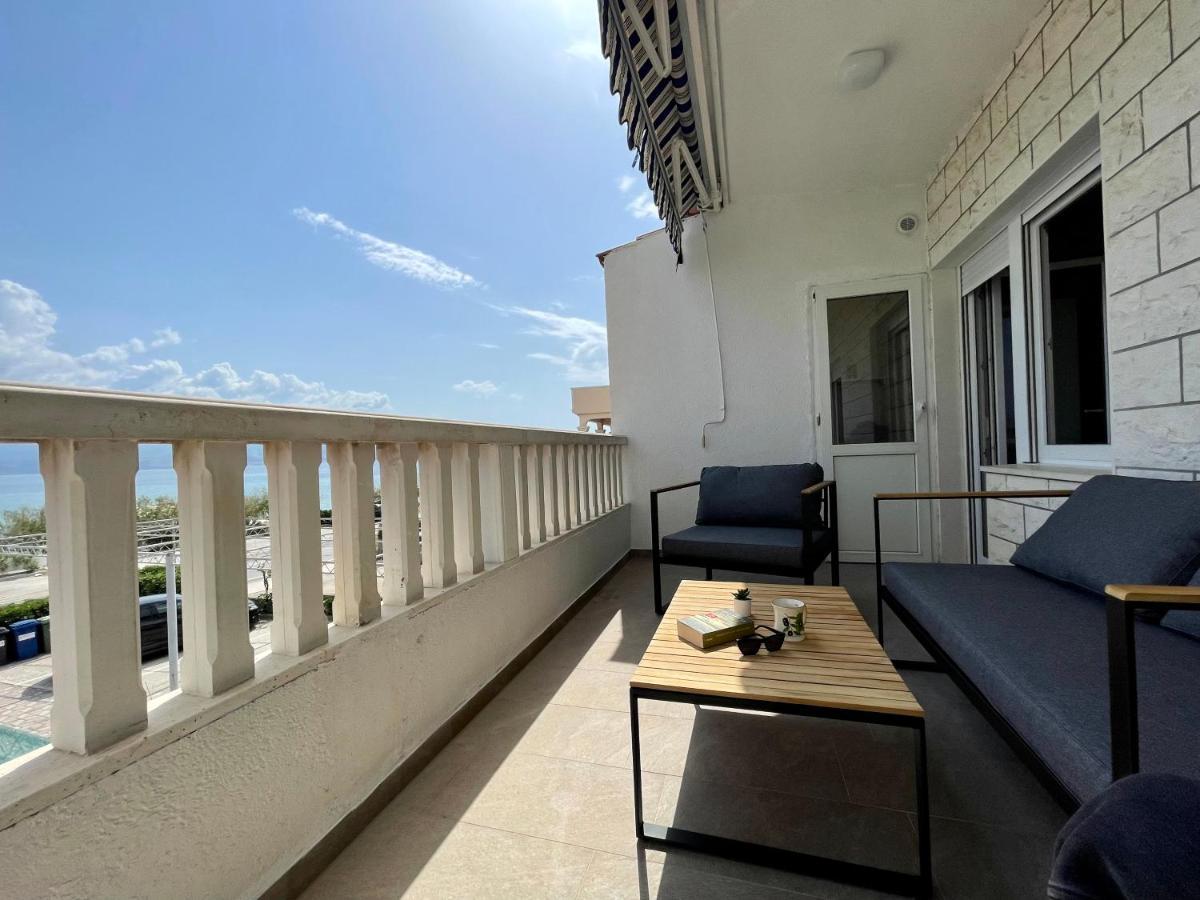 Apartmani “Kresimir” โอมิช ภายนอก รูปภาพ
