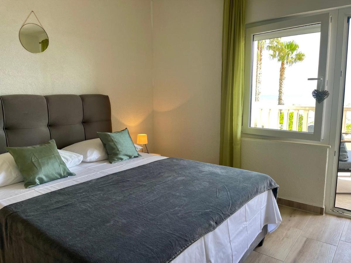 Apartmani “Kresimir” โอมิช ภายนอก รูปภาพ