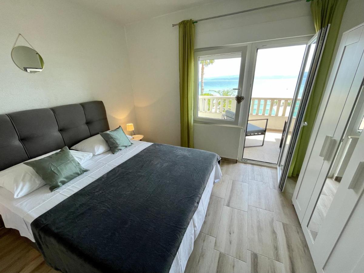 Apartmani “Kresimir” โอมิช ภายนอก รูปภาพ
